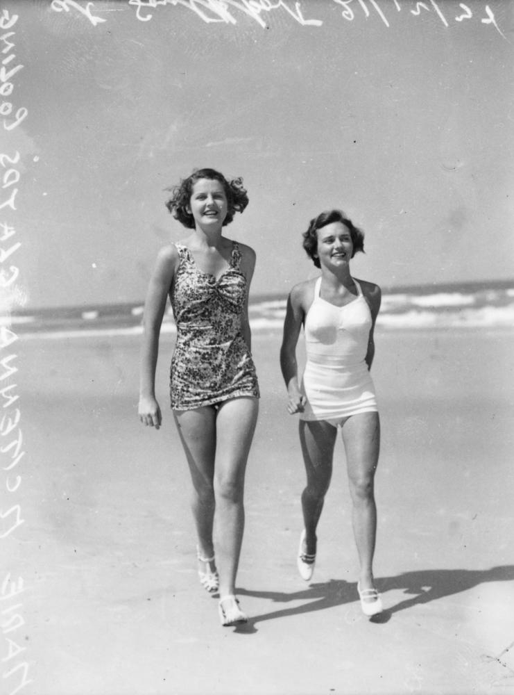 Vintage Swimsuits-The Roundup - The Vintage Inn