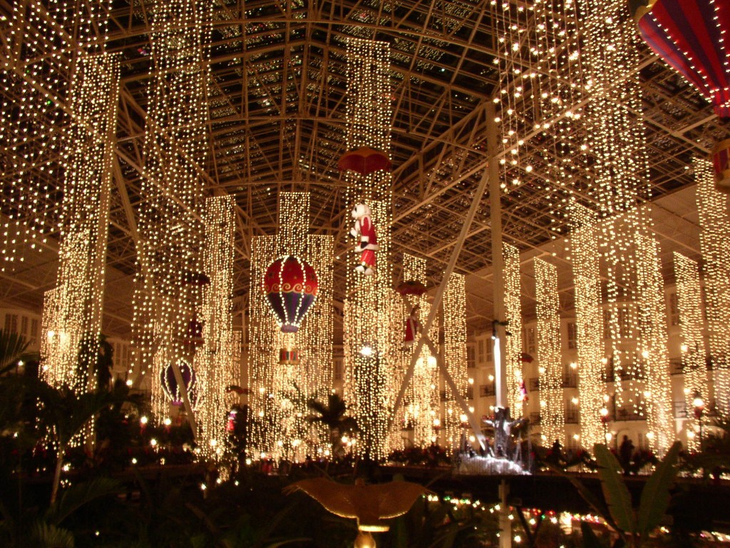 Nashville Opryland Christmas lights