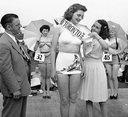 1940s vintage photo of Miss Toronto 1946 in a 1940s Catalina swimsuit. Learn all about the Miss Toronto Pageant-The Early Days
