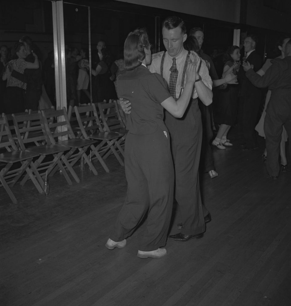 Canadian Archives 1940's social dance vintage image