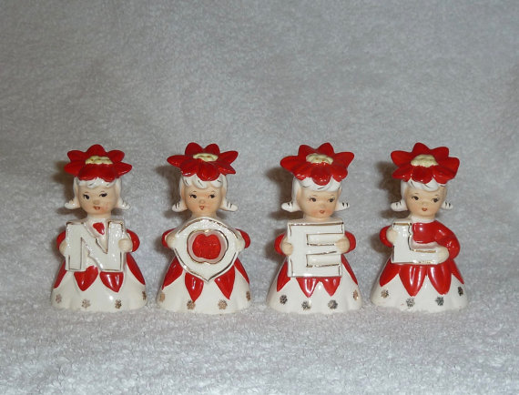 Vintage Noel Poinsettia Bells Girls Lipper Mann Christmas w/box Figurine