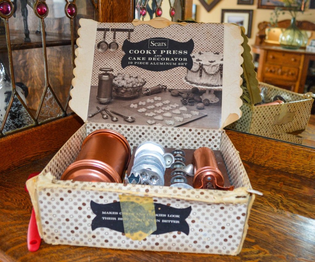 Vintage Sears Cookie Press Set, Aluminum, Cake Decorating, Cookie Making, 22 pieces, 1950s, Mid Century, Christmas Gift for Her, Baking Set