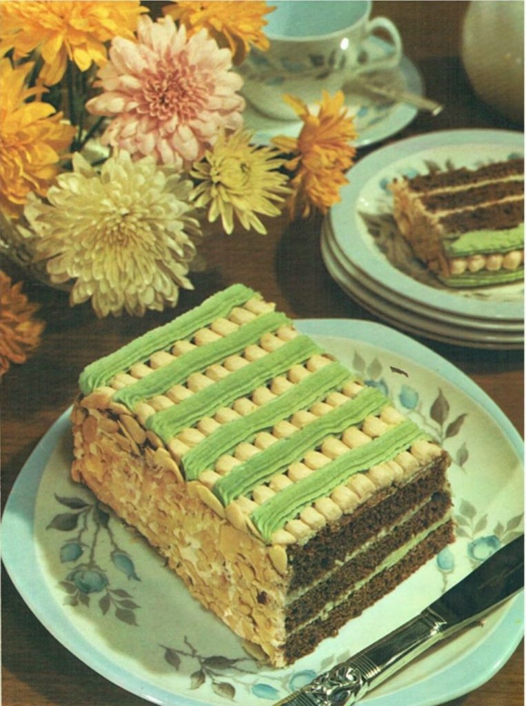 1950s Vintage recipe for almond cake. Perfect vintage baking recipe for vintage christmas parties or birthdays and more.